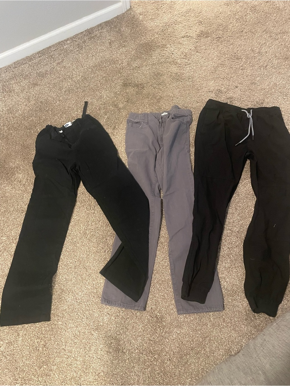Old Navy Black and Brooklyn cloth Casual Pants
